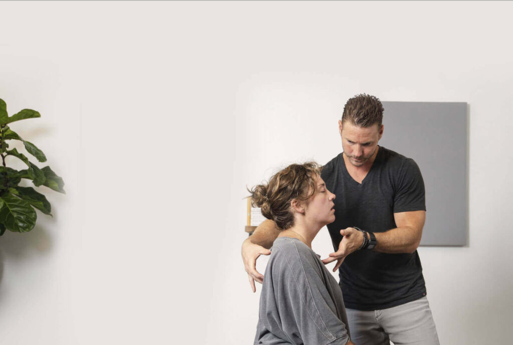 Hero banner showing chiropractic care concept